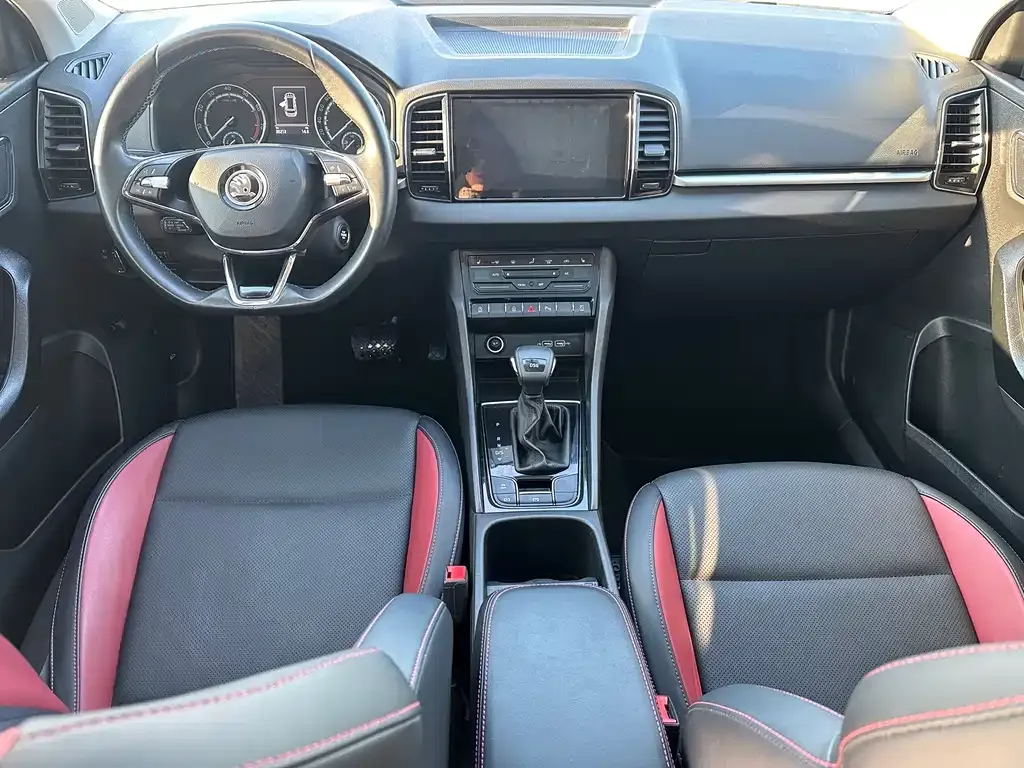 Skoda Karoq 2022 из CN, фото 4
