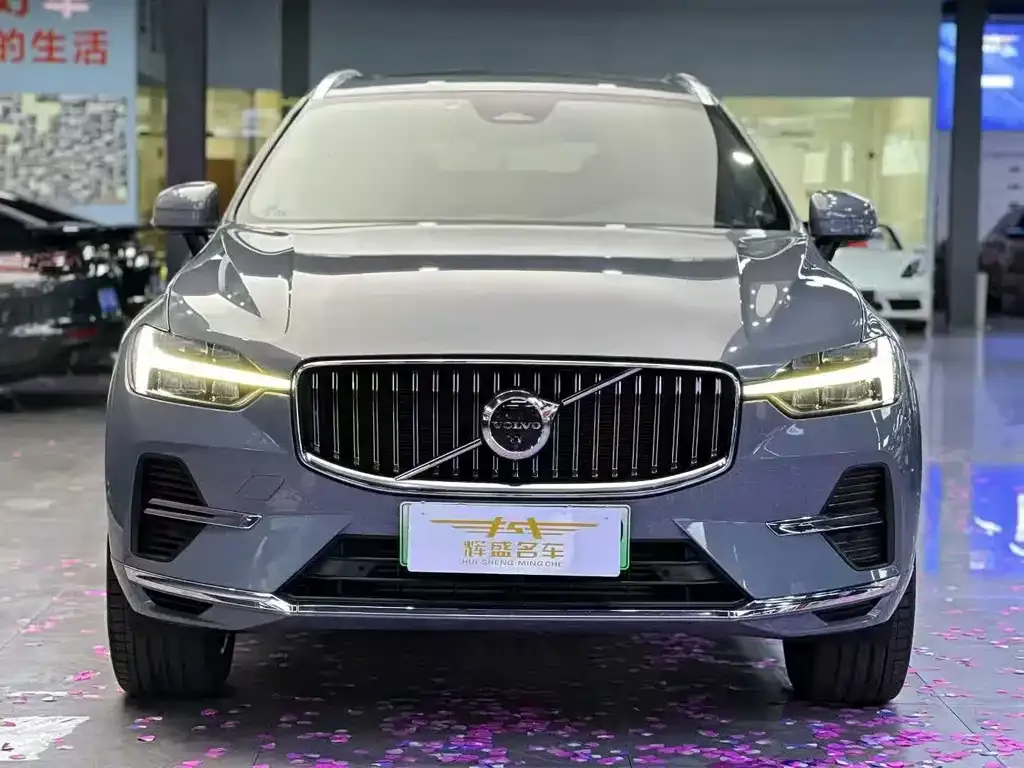 Volvo XC60 PHEV 2022 из CN, фото 4