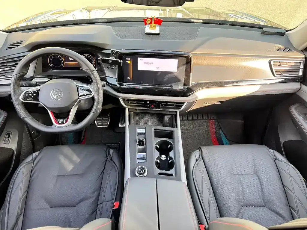 Volkswagen Teramont 2023 из CN, фото 2