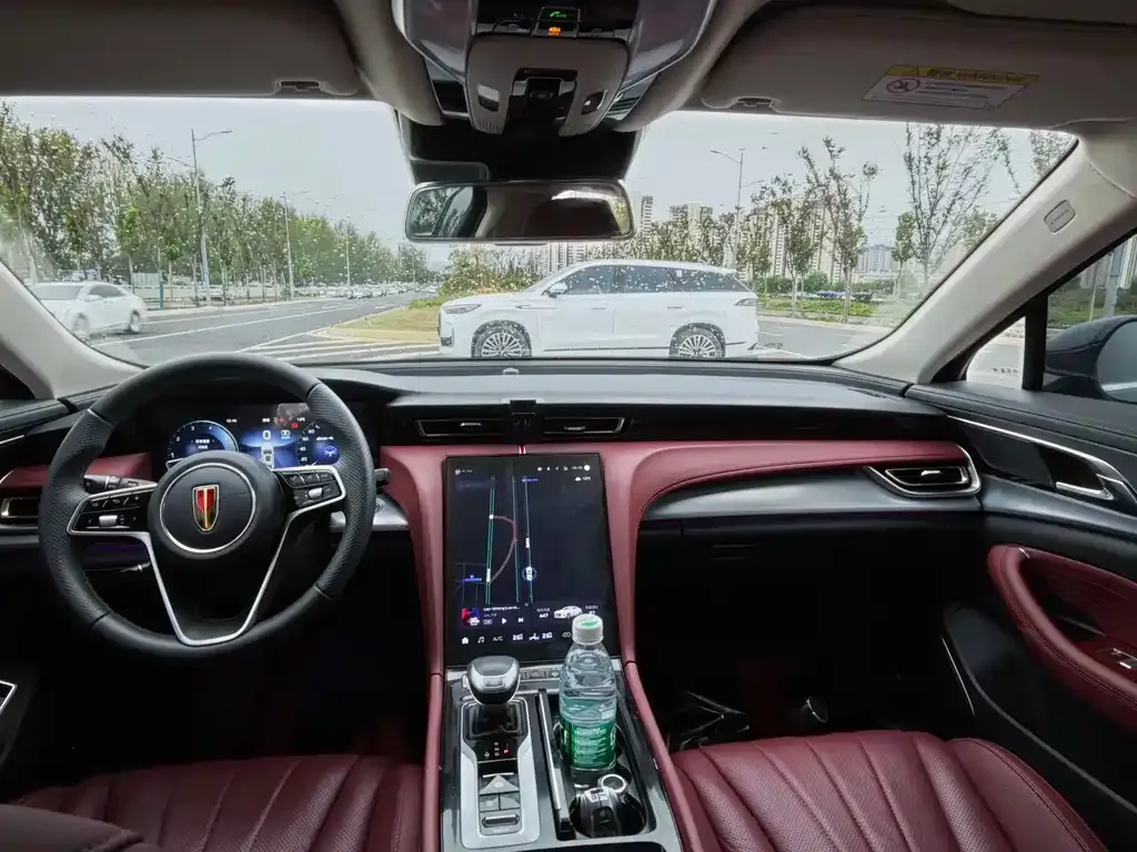 Hongqi H5 2025 из CN, фото 5