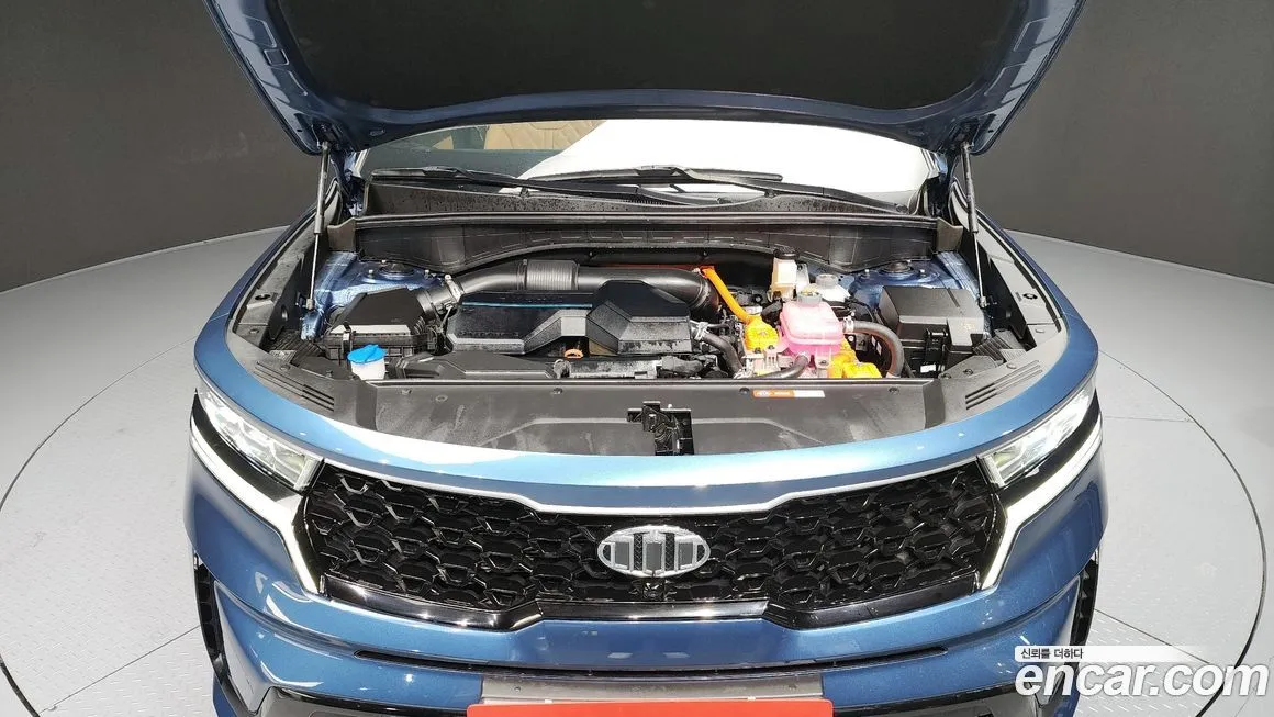 Kia Sorento — фото 8