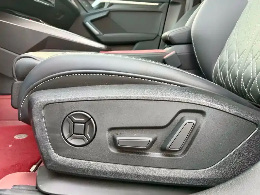 Audi A3 2025 из CN, фото 10