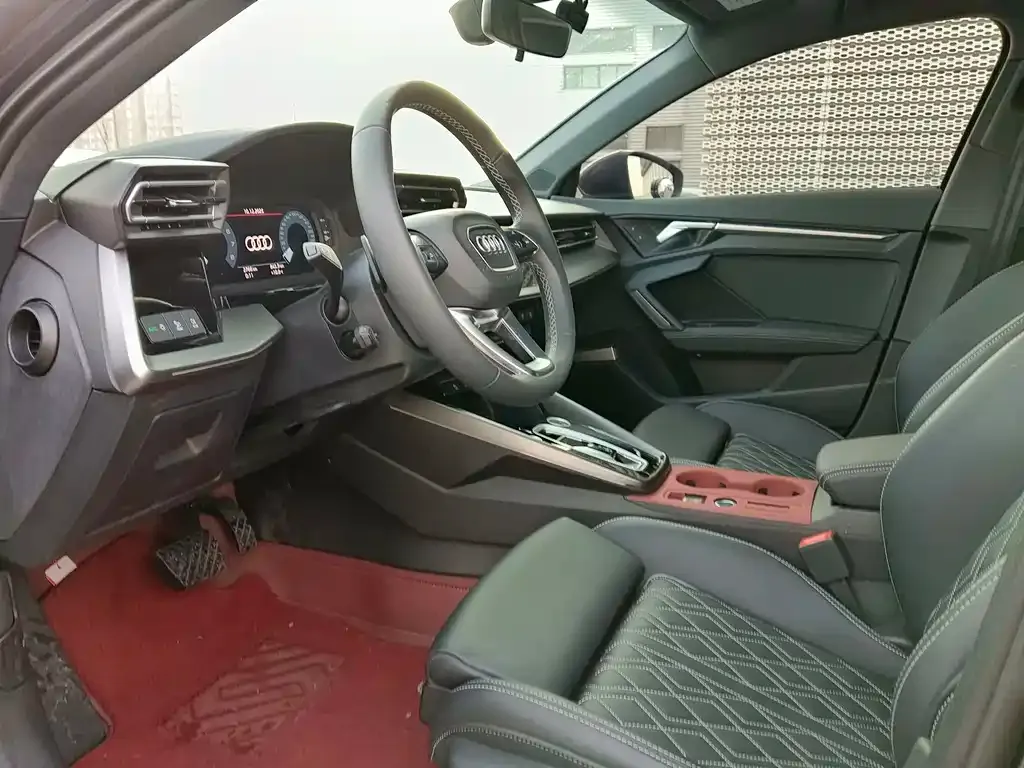 Audi A3 2025 из CN, фото 6