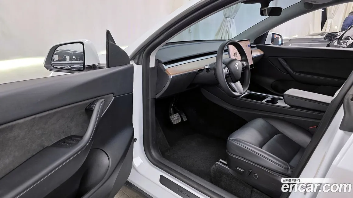 Tesla Model Y 2022 из KR, фото 10