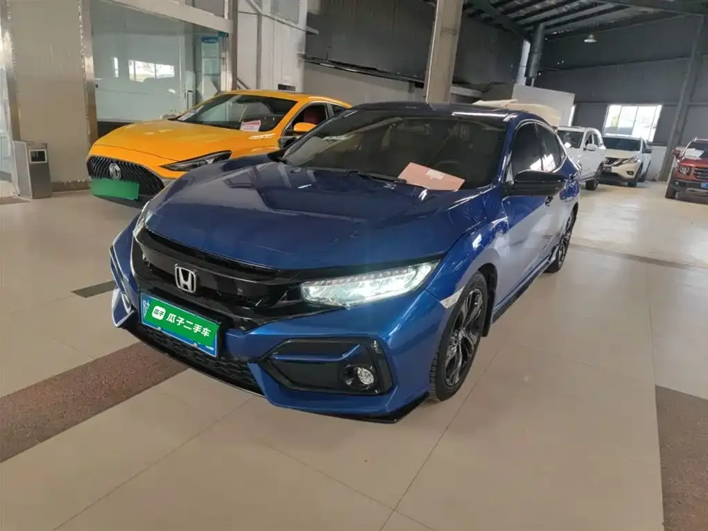 Honda Civic 2021 из CN, фото 2