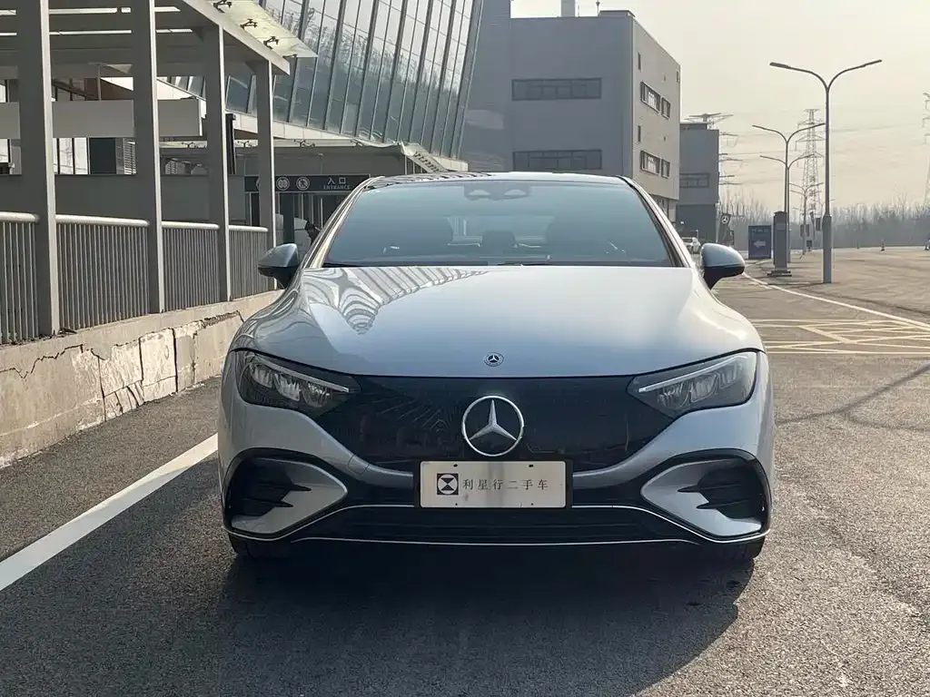 Mercedes-Benz EQE 2023 из CN, фото 2