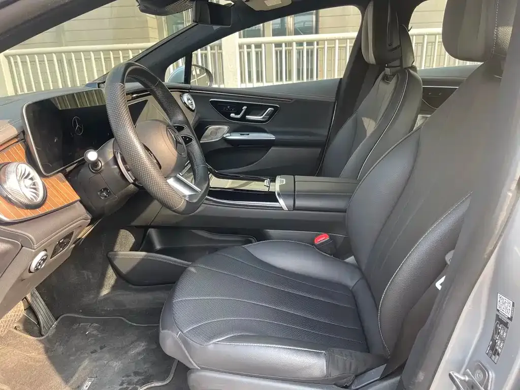 Mercedes-Benz EQE 2023 из CN, фото 9