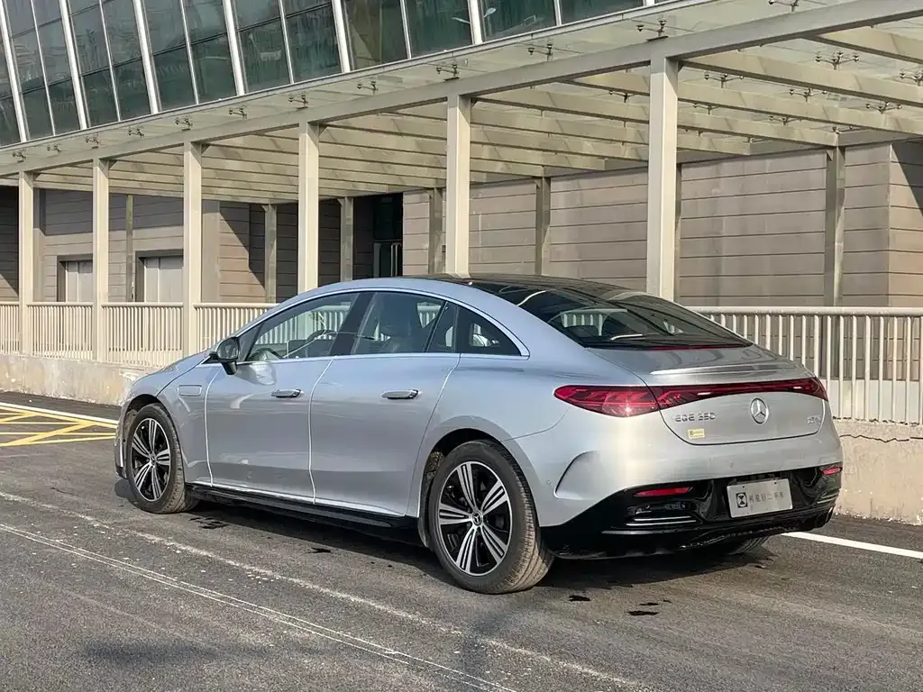 Mercedes-Benz EQE 2023 из CN, фото 7