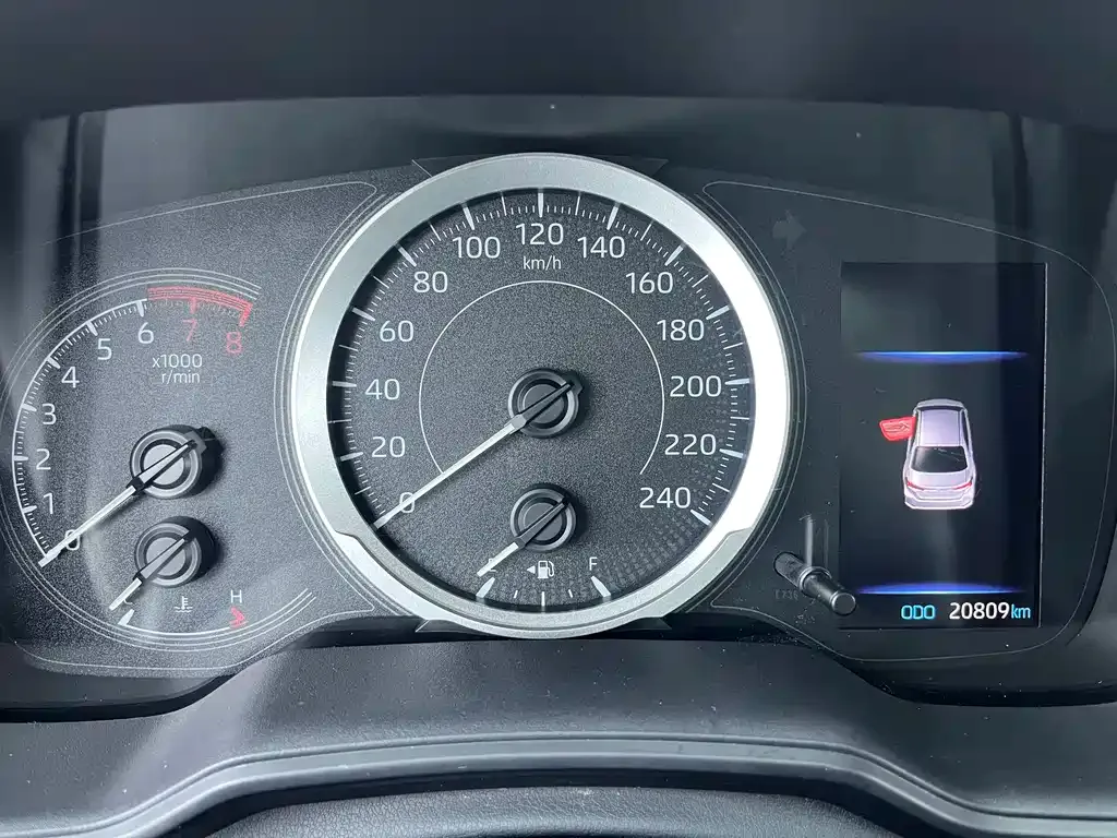 Toyota Corolla 2021 из CN, фото 4