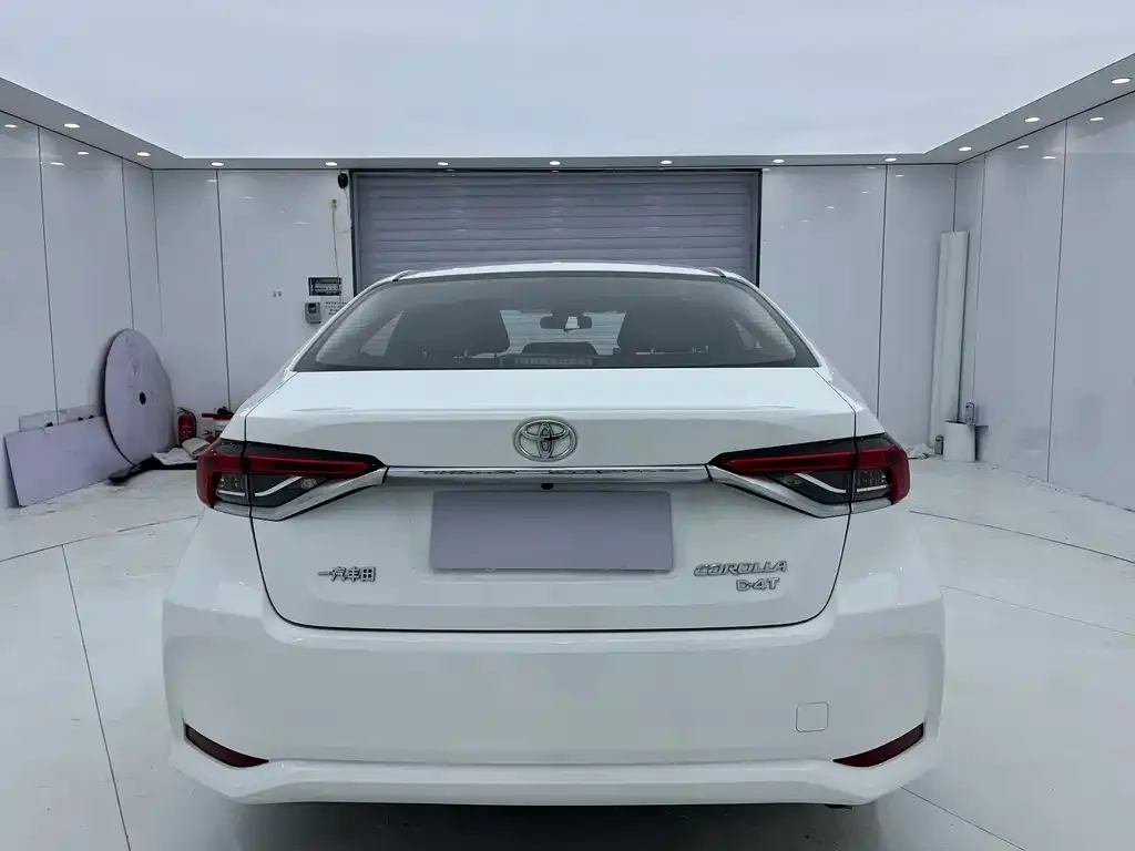 Toyota Corolla 2021 из CN, фото 9
