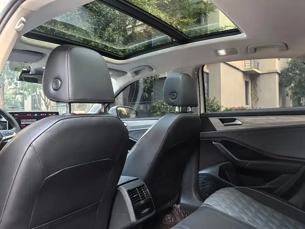 Volkswagen Sagitar 2023 из CN, фото 6