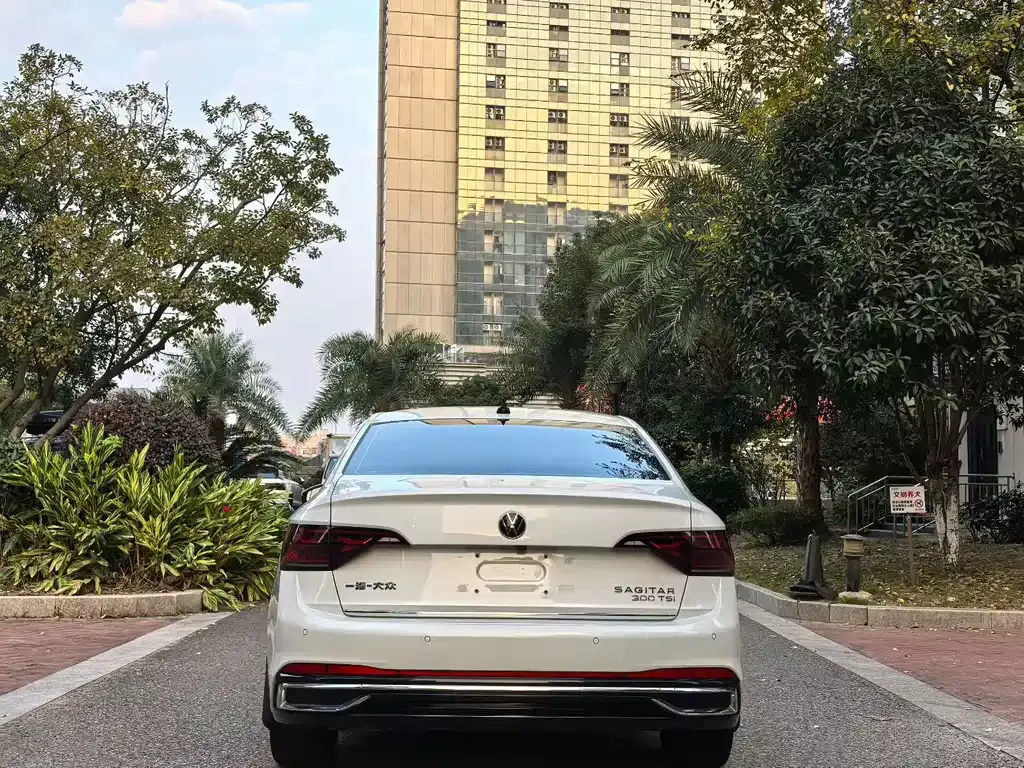Volkswagen Sagitar 2023 из CN, фото 8