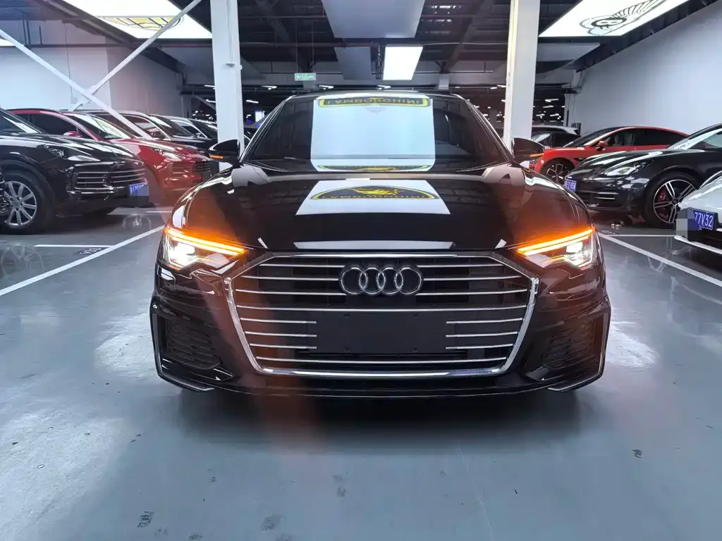 Audi A6L 2022 из CN, фото 2