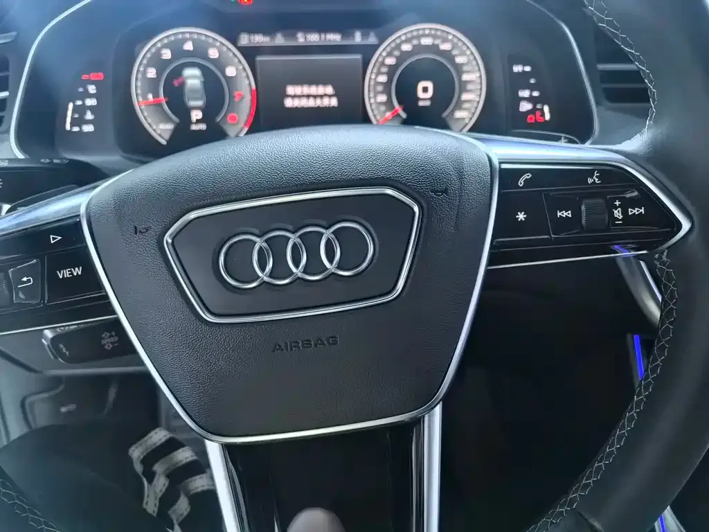 Audi A6L 2022 из CN, фото 7