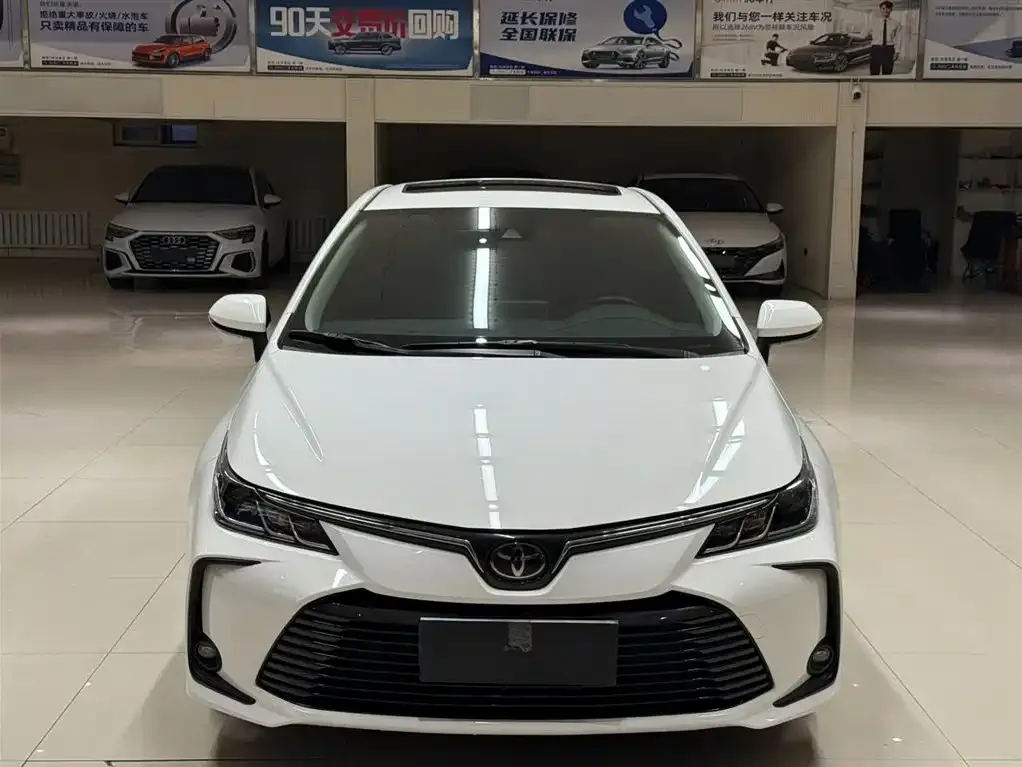 Toyota Corolla 2021 из CN, фото 5