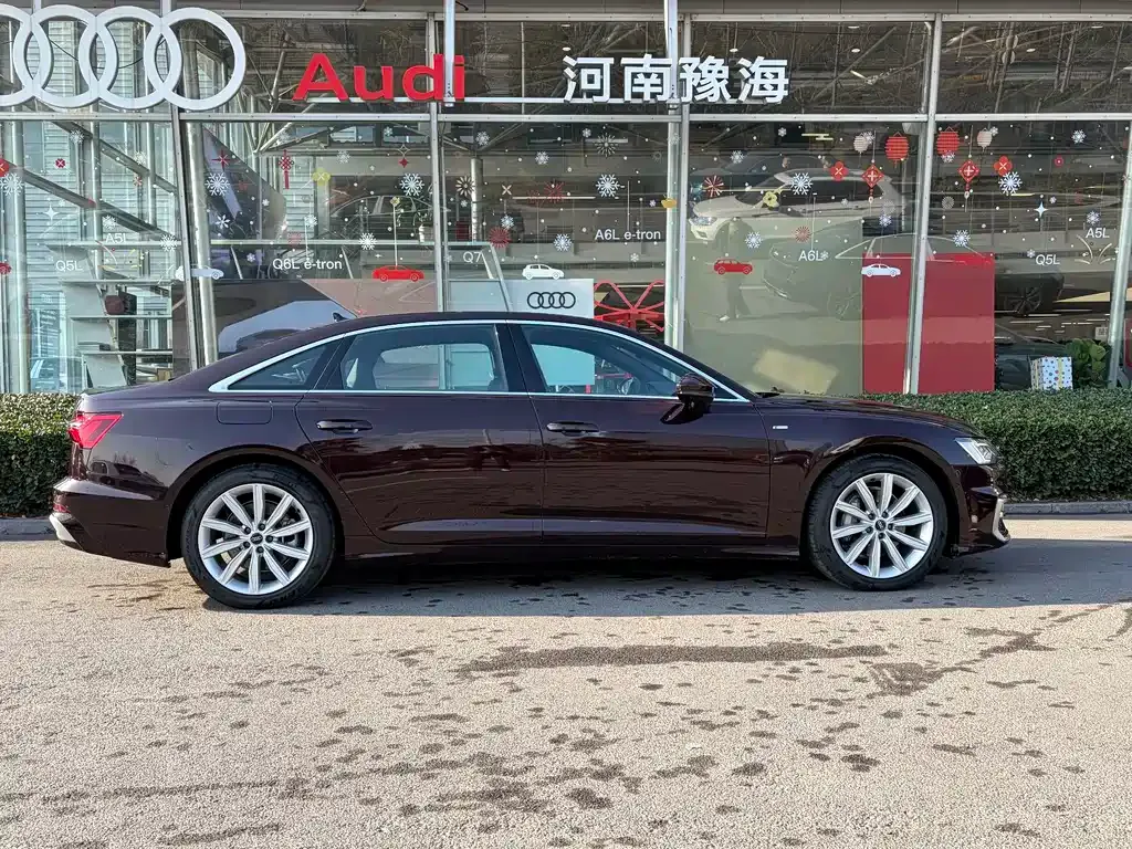Audi A6L 2025 из CN, фото 6