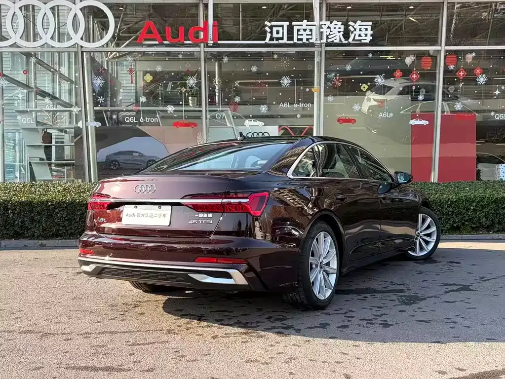 Audi A6L 2025 из CN, фото 8