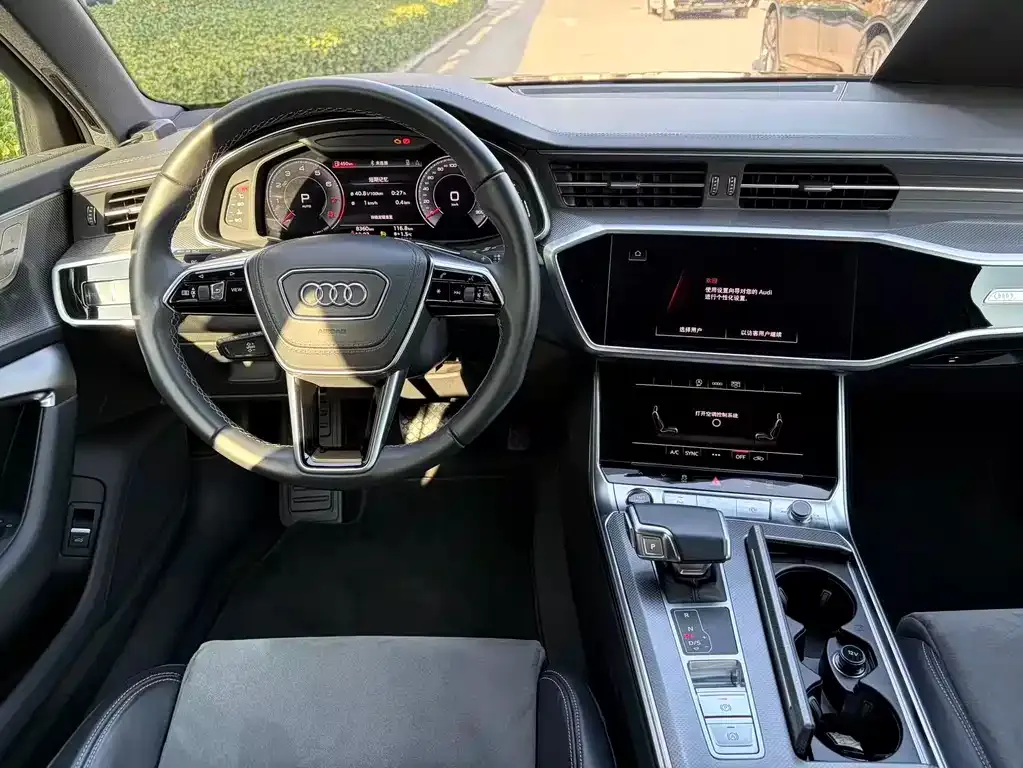 Audi A6L 2025 из CN, фото 4