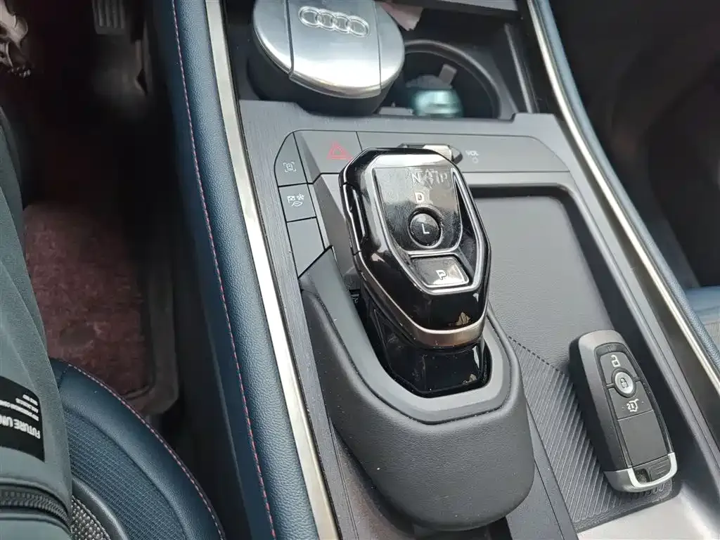 Ford Edge 2024 из CN, фото 7