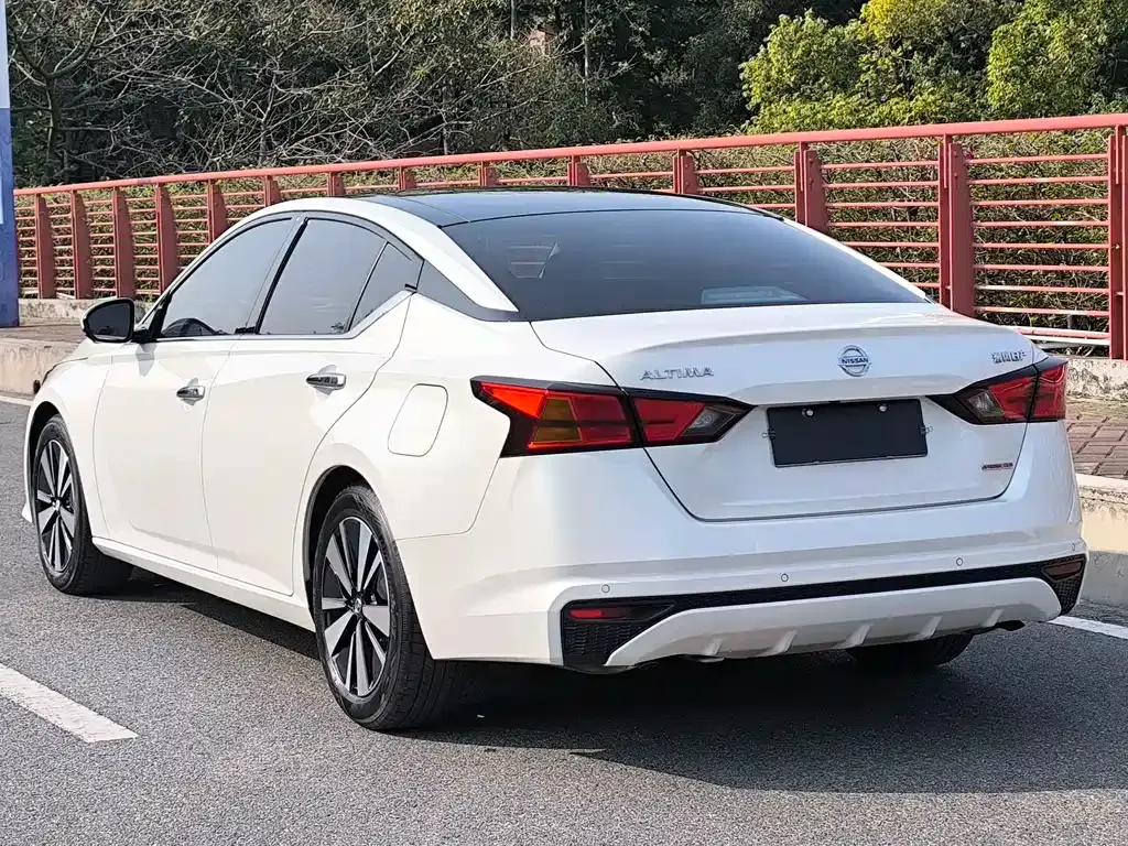 Nissan Teana 2021 из CN, фото 9