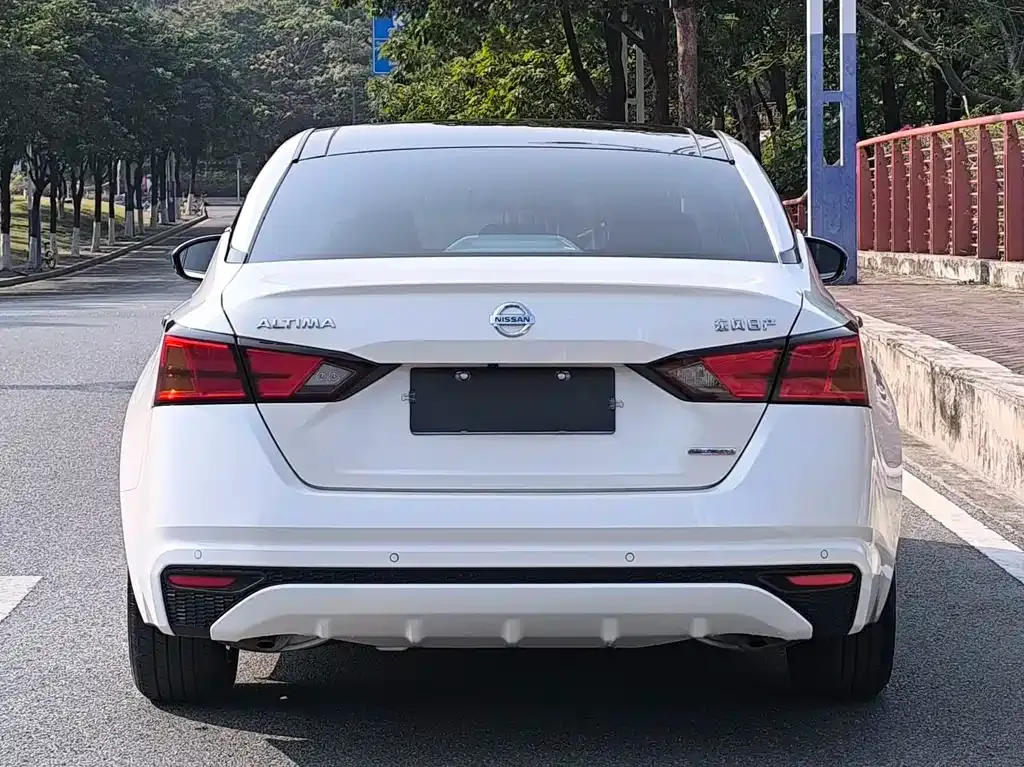Nissan Teana 2021 из CN, фото 5