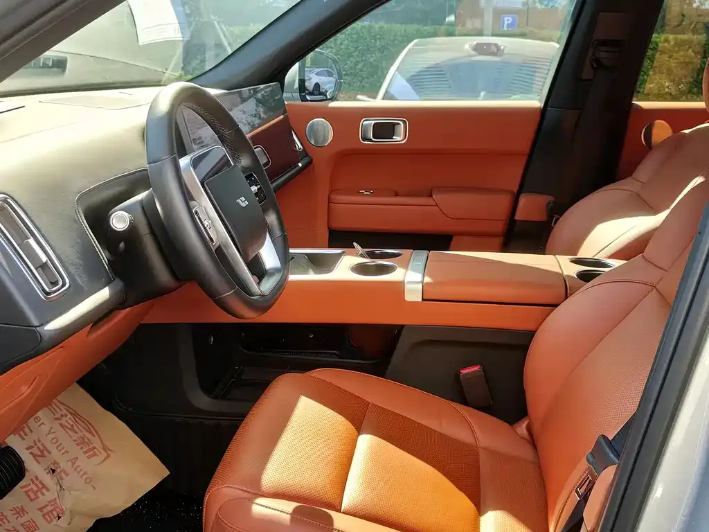 Li Auto L8 2023 из CN, фото 2