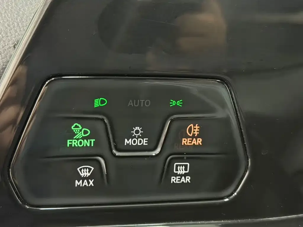 Volkswagen Golf 2021 из CN, фото 10