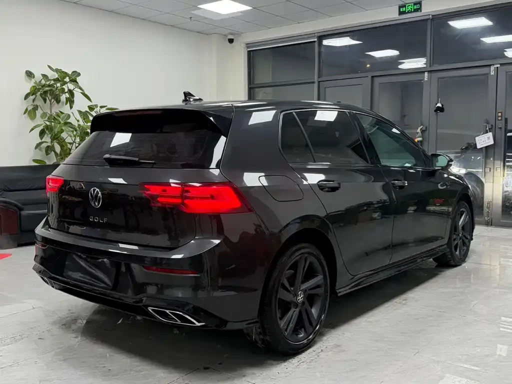 Volkswagen Golf 2021 из CN, фото 8