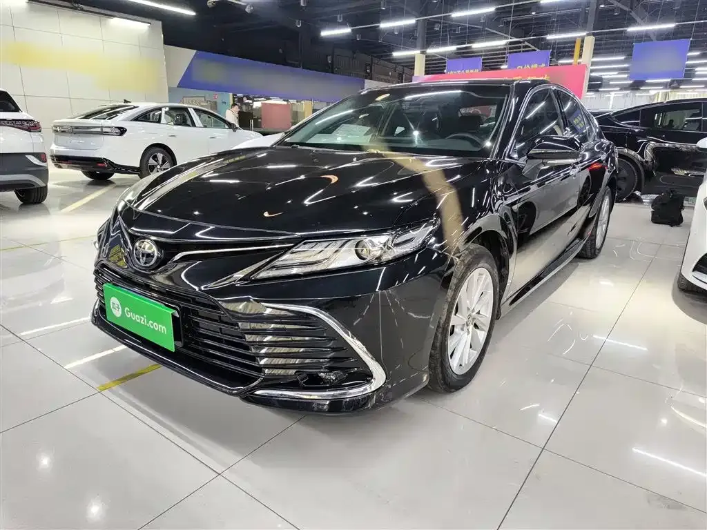 Toyota Camry 2022 из CN, фото 1