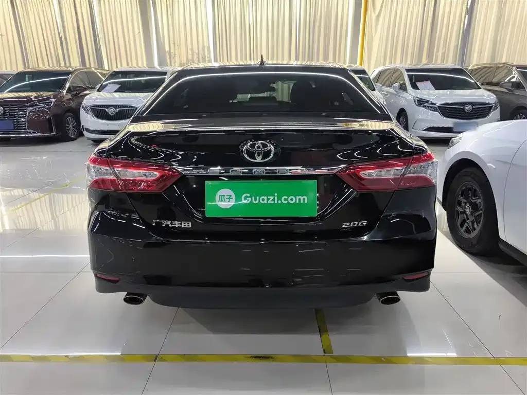 Toyota Camry 2022 из CN, фото 2