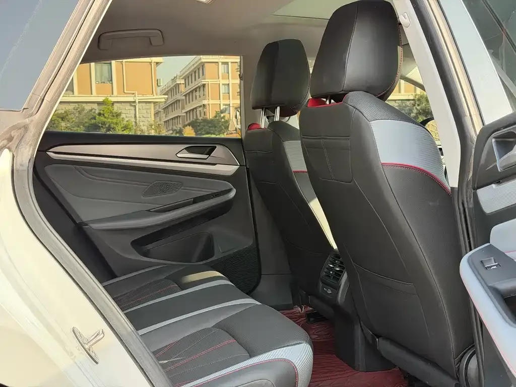 Volkswagen Lamando 2022 из CN, фото 7