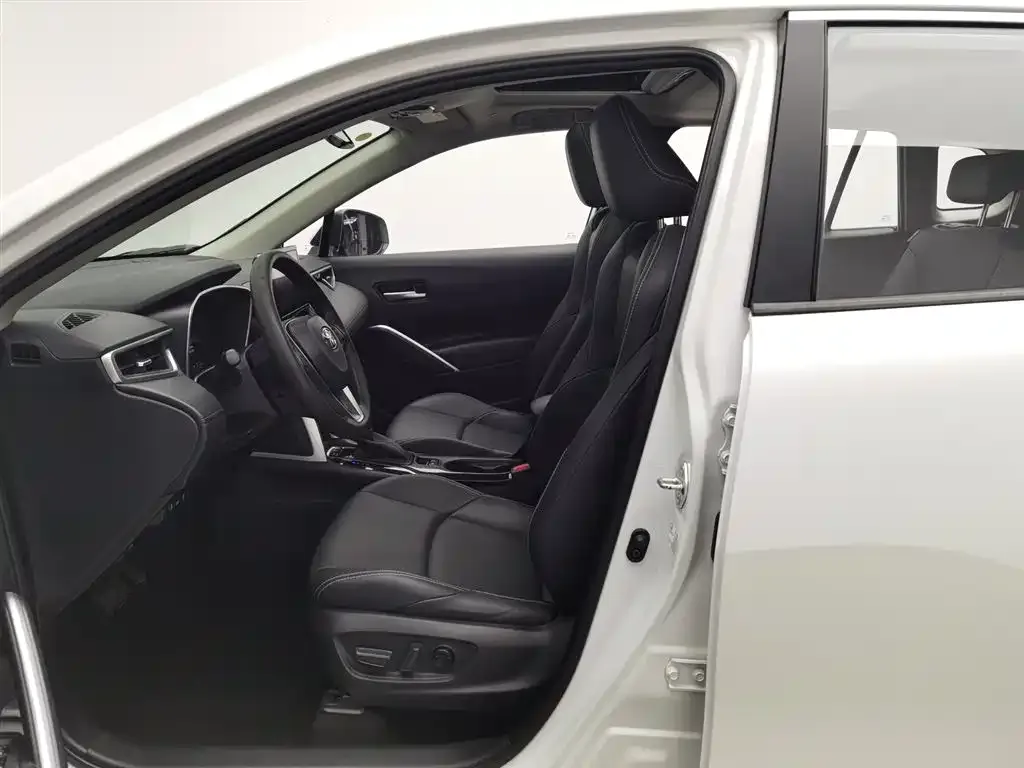 Toyota Frontlander — фото 9