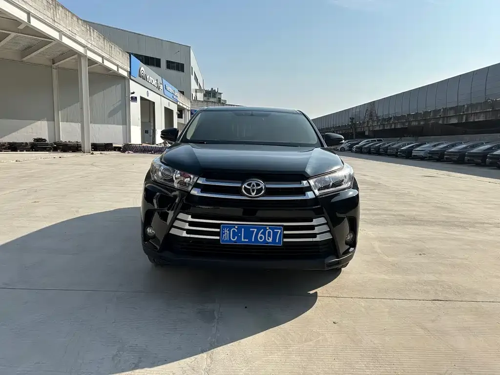 Toyota Highlander 2021 из CN, фото 4