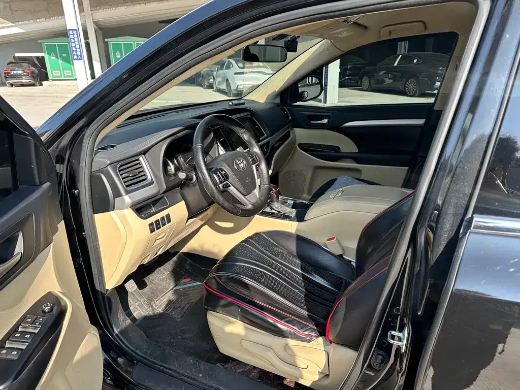 Toyota Highlander 2021 из CN, фото 5