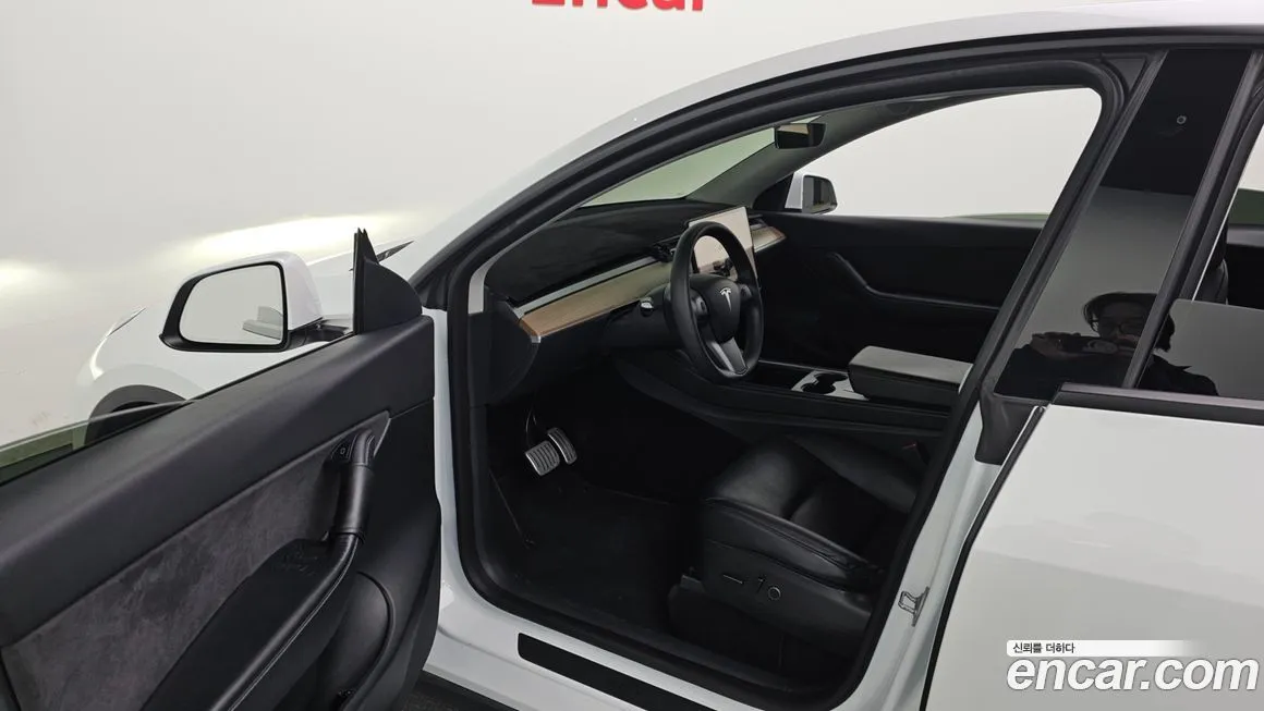 Tesla Model Y 2022 из KR, фото 10
