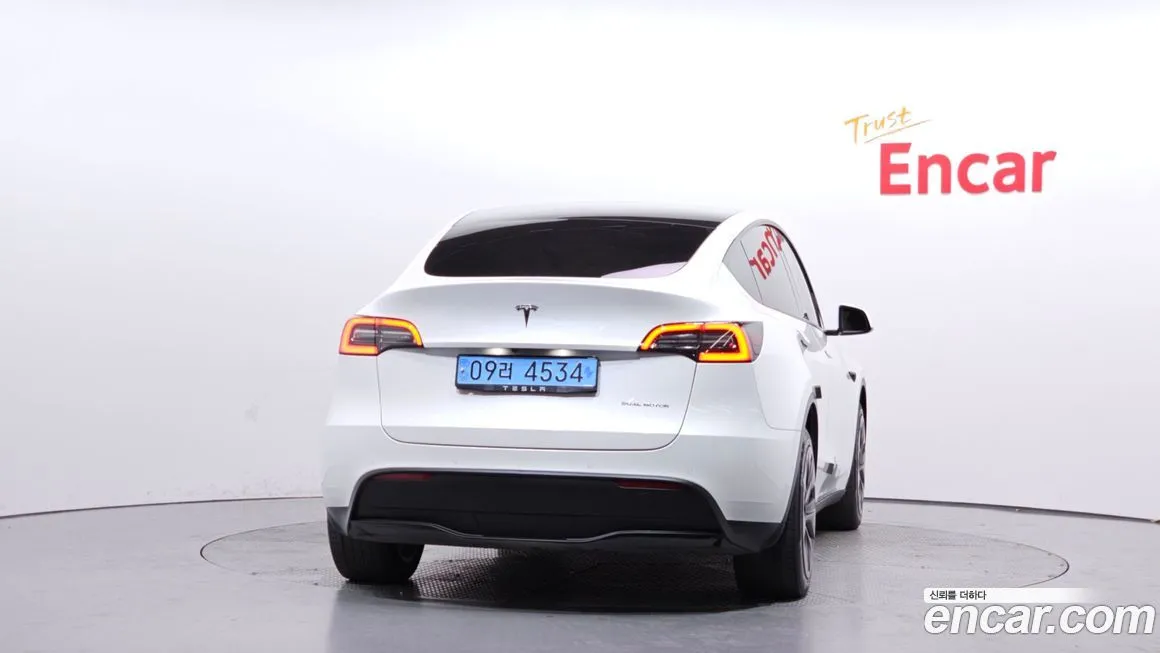Tesla Model Y 2022 из KR, фото 4