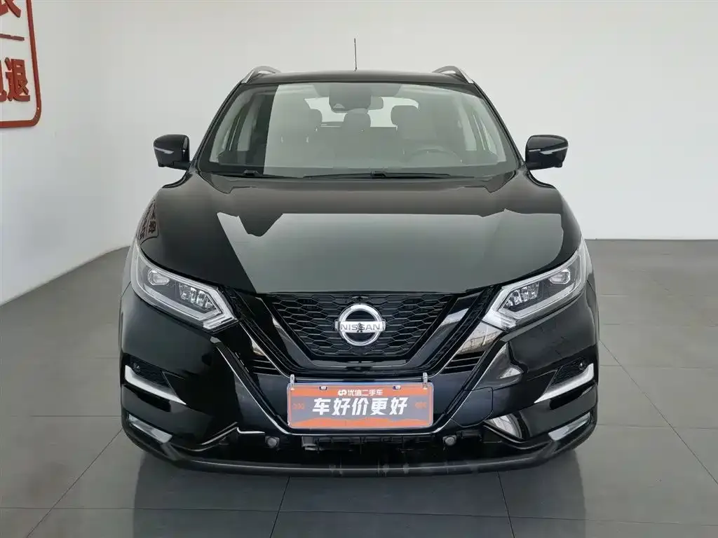 Nissan Qashqai — фото 4