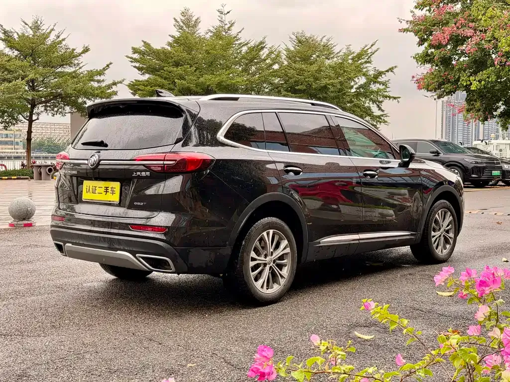 Buick Envision Plus — фото 5