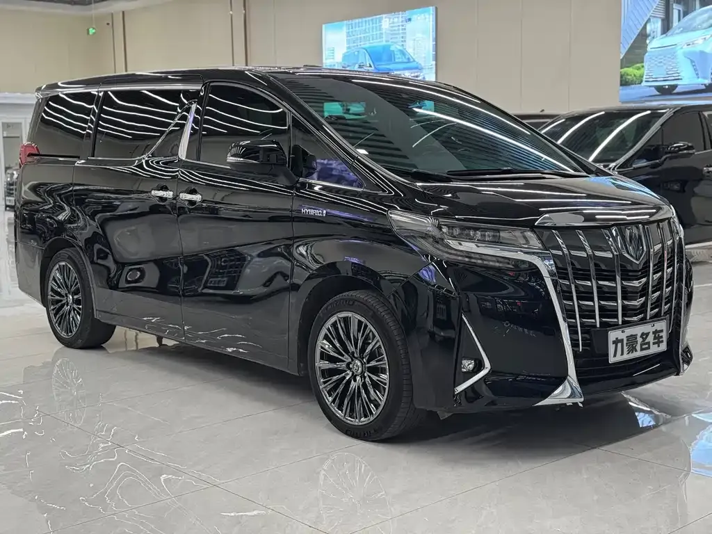 Toyota Alphard 2023 из CN, фото 4