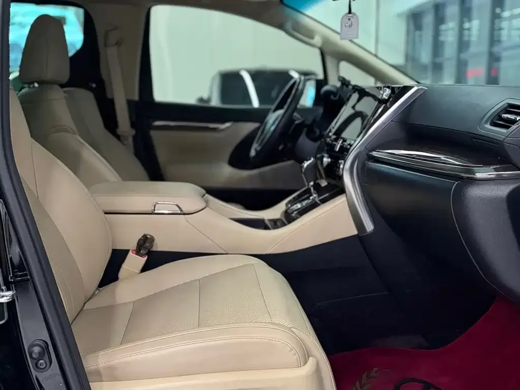 Toyota Alphard 2023 из CN, фото 7