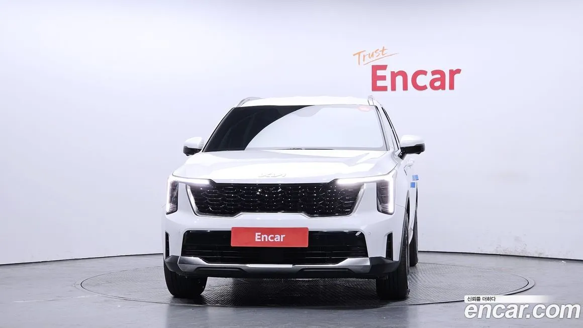 Kia Sorento — фото 3