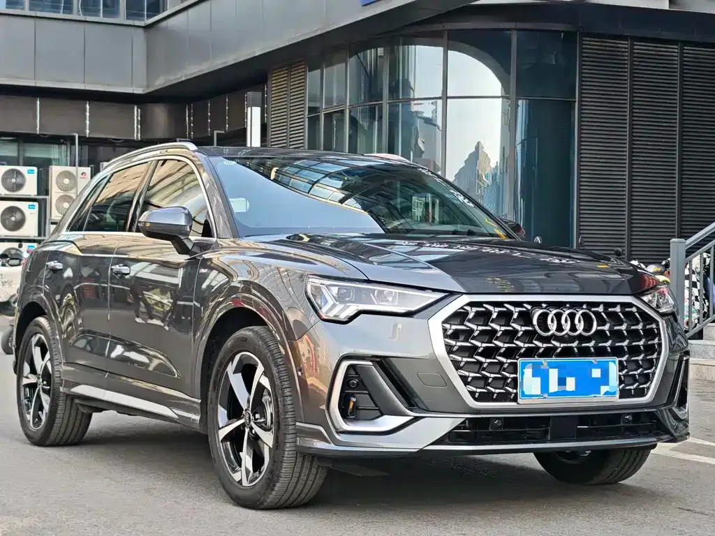 Audi Q3 — фото 5