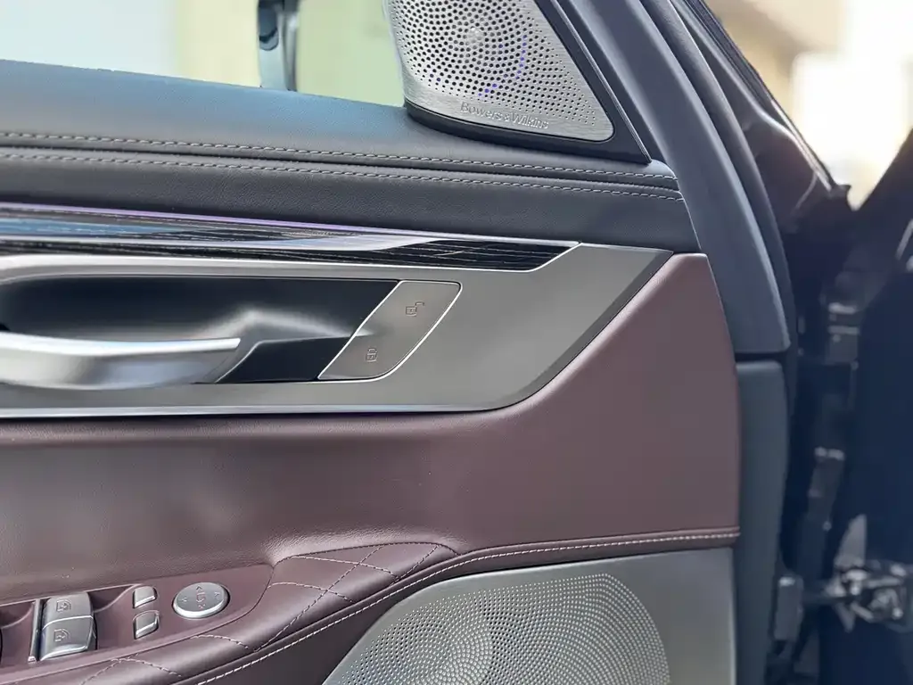 BMW 7 Series 2022 из CN, фото 4