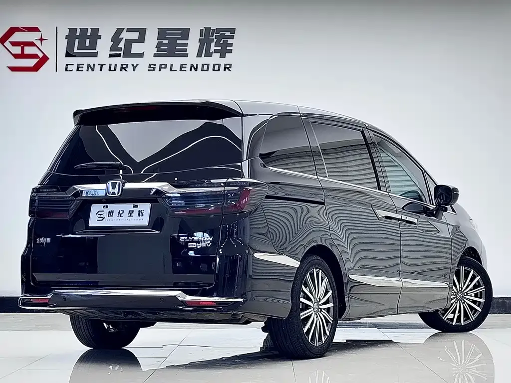 Honda Elysion 2023 из CN, фото 5