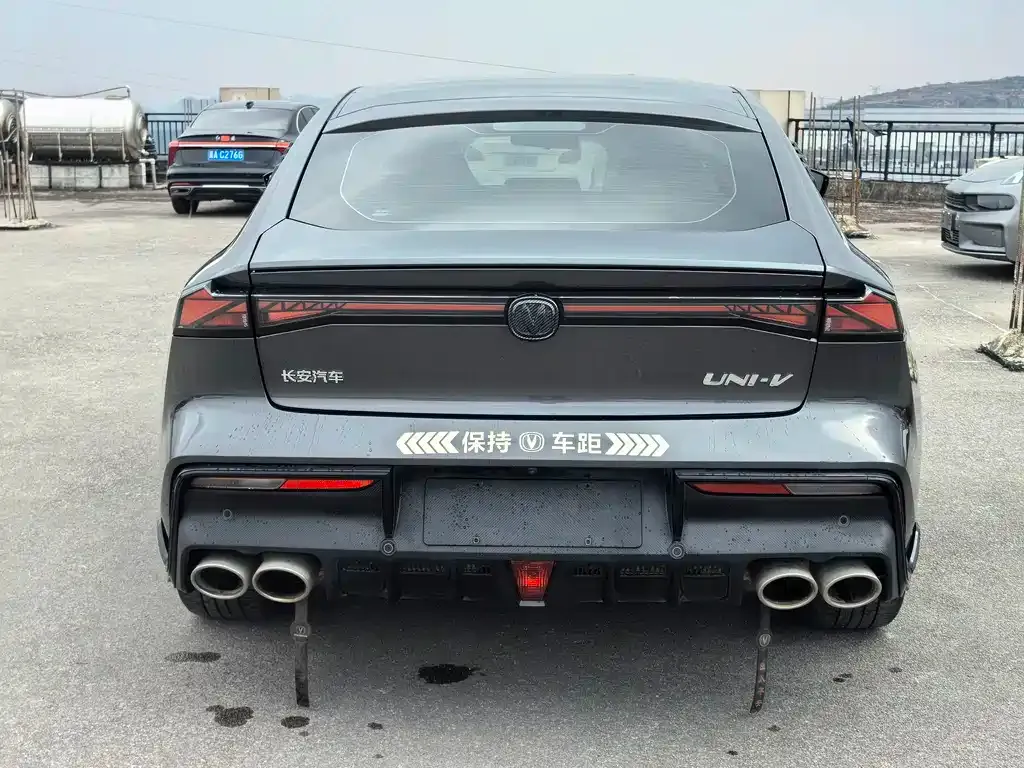 Changan UNI-V 2024 из CN, фото 9