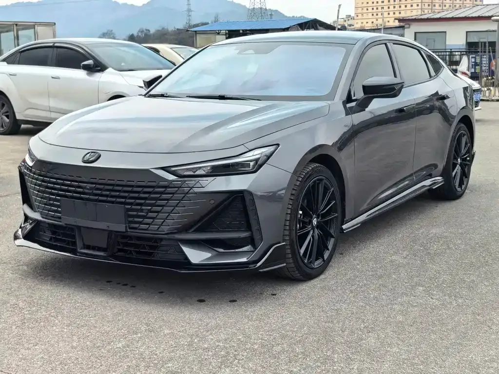 Changan UNI-V 2024 из CN, фото 10