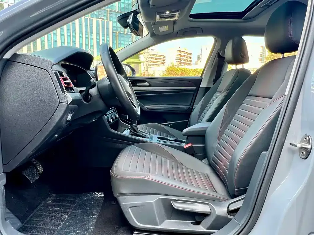 Volkswagen Lavida 2023 из CN, фото 6