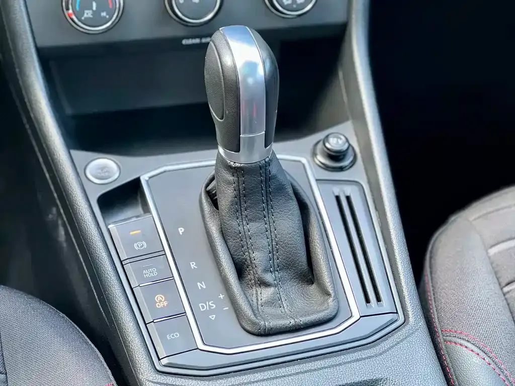 Volkswagen Lavida 2023 из CN, фото 10