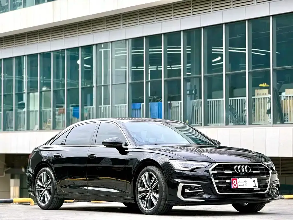 Audi A6L 2023 из CN, фото 3