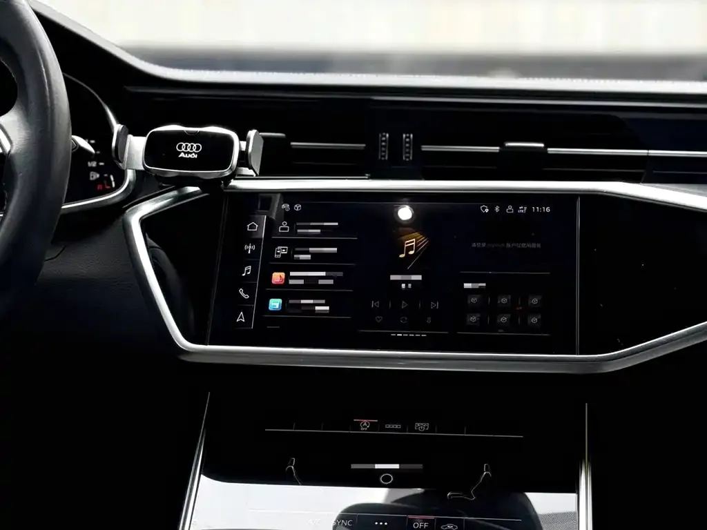 Audi A6L 2023 из CN, фото 2